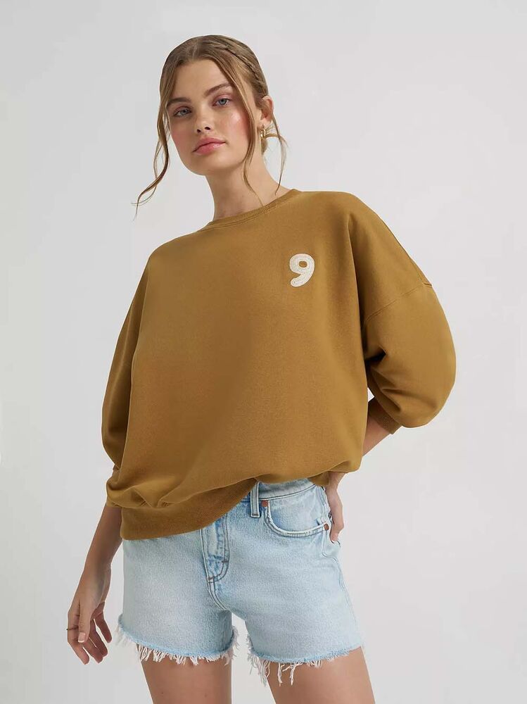 image of Women's Lainey Wilson Hearts Dreams Sweatshirt, Muted Gold